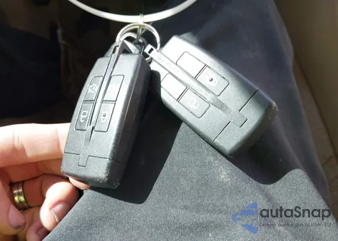 2011 Lincoln Mks from USA, damaged, VIN 1LNHL9DR4BG602753